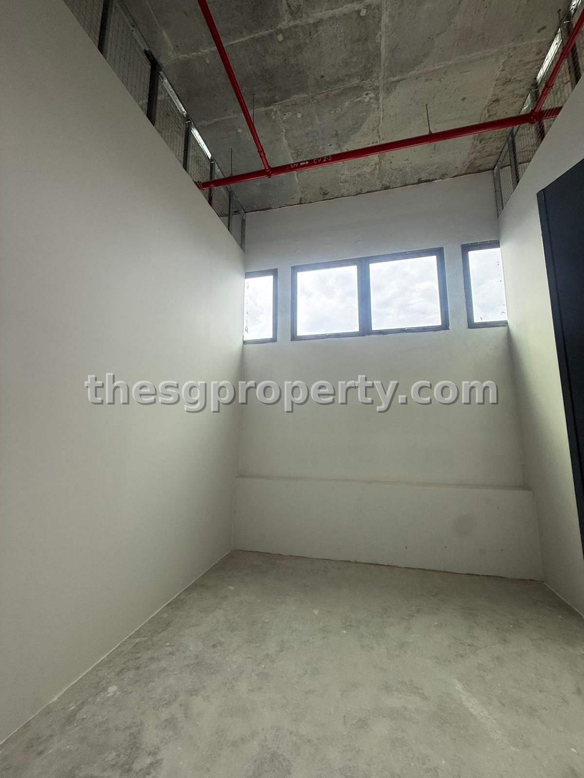 Jurong B2 Factory — Move-in-ready Fitted Production Factory photo 10
